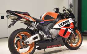 HONDA CBR1000RR 2005 SC57