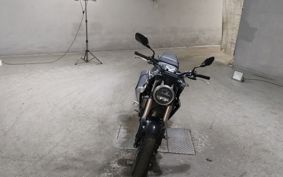 HONDA CB250R MC52
