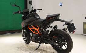 KTM 390 DUKE 2025