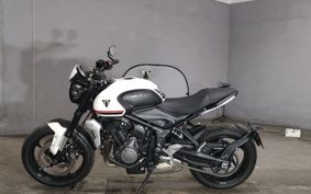 TRIUMPH TRIDENT 660 LGL10U