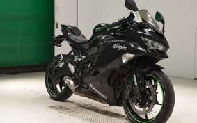 KAWASAKI ZX-25R