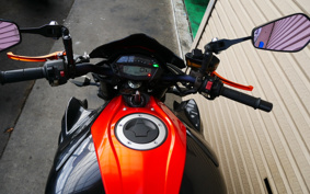 KAWASAKI Z1000 2015 ZRT00F