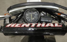 SUZUKI DJEBEL200 SH42A