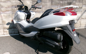 YAMAHA MAJESTY 250 SG20J