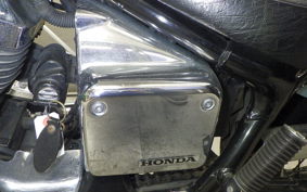 HONDA SHADOW 400 SLASHER 2002 NC40