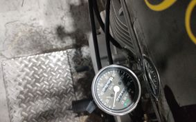 SUZUKI GLASS TRACKER BIG BOY NJ4BA