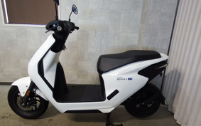 HONDA EM1 e: EF16