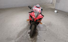 YAMAHA YZF-R1 2015 RN23