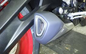 TRIUMPH STREET TRIPLE RX 2026