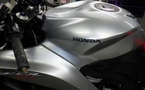 HONDA CBR600RR GEN 3 2011