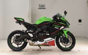 KAWASAKI ZX-25R 2015 ZX250E