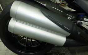 DUCATI DIAVEL 2011