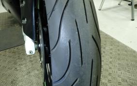 YAMAHA YZF-R1 2001 RN041