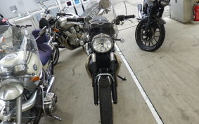 TRIUMPH BONNEVILLE T100 2023