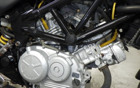 HONDA VTR 250 2013 MC33