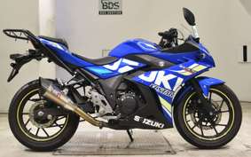 SUZUKI GSX250 R
