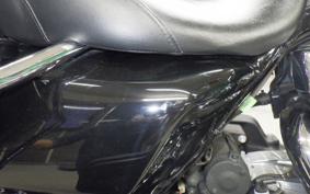 HARLEY FLHR 1750 2018