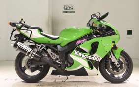 KAWASAKI NINJA ZX-7R 1999