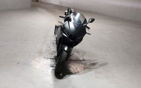 YAMAHA YZF R-3 2025 RH25J