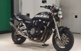 YAMAHA XJR1200 1995 4KG