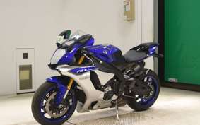 YAMAHA YZF-R1 2015