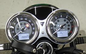 TRIUMPH BONNEVILLE T120 2022
