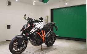 KTM 1290 SUPER DUKE R 2021