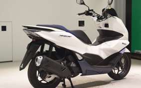 HONDA PCX125-4ハEVEリッド<エ・タ 2008 JK06