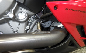 DUCATI DUCATI ストリート FIGHTER V2 2022