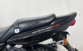 SUZUKI GSX250 ZR250C