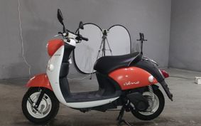 YAMAHA E- VINO  SY11J