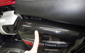 TRIUMPH SPEED TWIN 900 2024