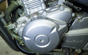 SUZUKI GSR250S