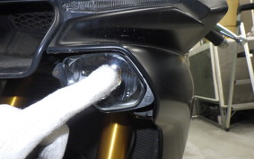 YAMAHA YZF-R1 2018