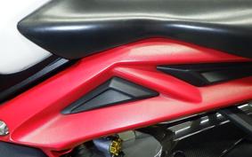 TRIUMPH DAYTONA 675 R 2014