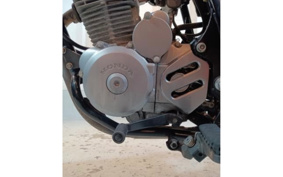 HONDA CB223S MC40
