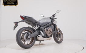 HONDA CB650R E-Clutch 2018 RH17