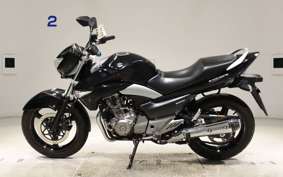 SUZUKI GSR250 1997