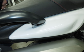 SUZUKI Vｽﾄﾛｰﾑ650A 2013 VP56A