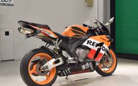 HONDA CBR1000RR 2004 SC57