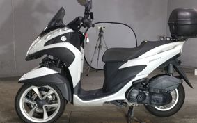 YAMAHA TRICITY 125 SE82J