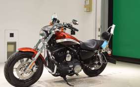 HARLEY XL1200C 2013