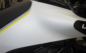 HUSQVARNA VITPILEN 401 2024