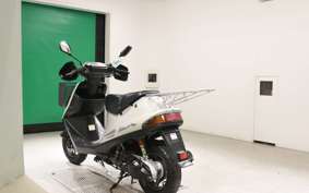 SUZUKI ADDRESS V100 CE11A