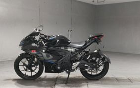 SUZUKI GSX-R125 DL33B