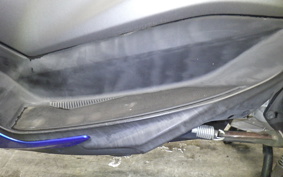 YAMAHA N-MAX 2003 SED6J