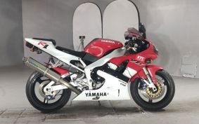 YAMAHA YZF-R1 RN01