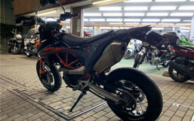 KTM 690 SMC R 2022 LSV40