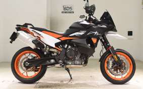 KTM 890 SMT 2025