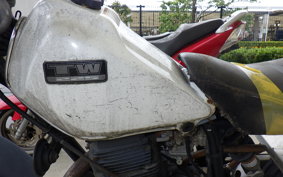 YAMAHA TW225 DG09J